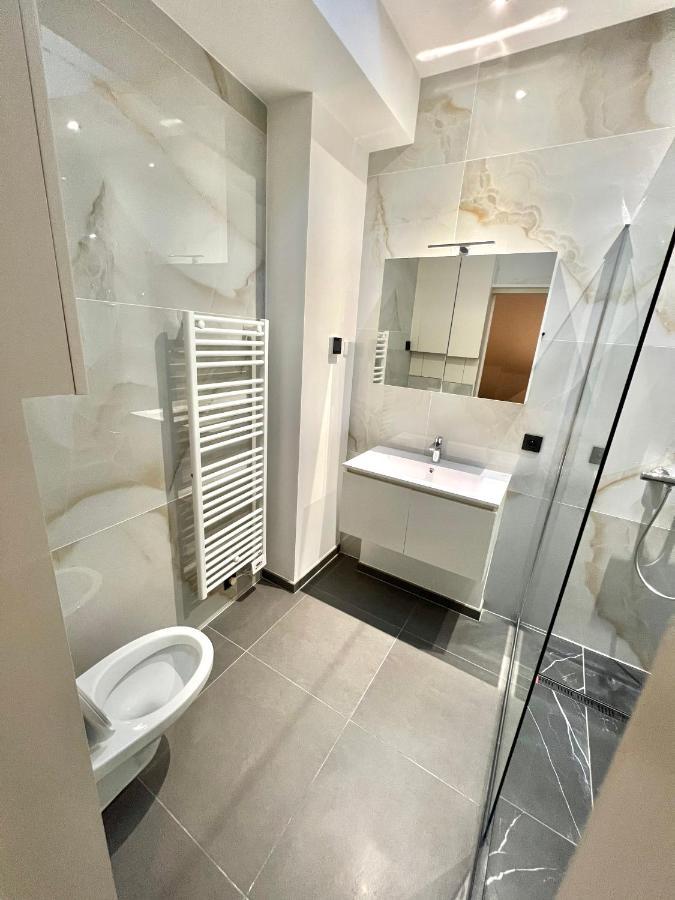 Brand-New Apartments In The Heart Of บรัสเซลส์ ภายนอก รูปภาพ